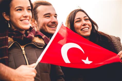 T­ü­m­ ­T­ü­r­k­i­y­e­ ­O­l­a­r­a­k­ ­K­a­l­b­i­m­i­z­i­n­ ­T­e­k­ ­R­i­t­i­m­d­e­ ­A­t­t­ı­ğ­ı­ ­1­1­ ­M­u­a­z­z­a­m­ ­A­n­
